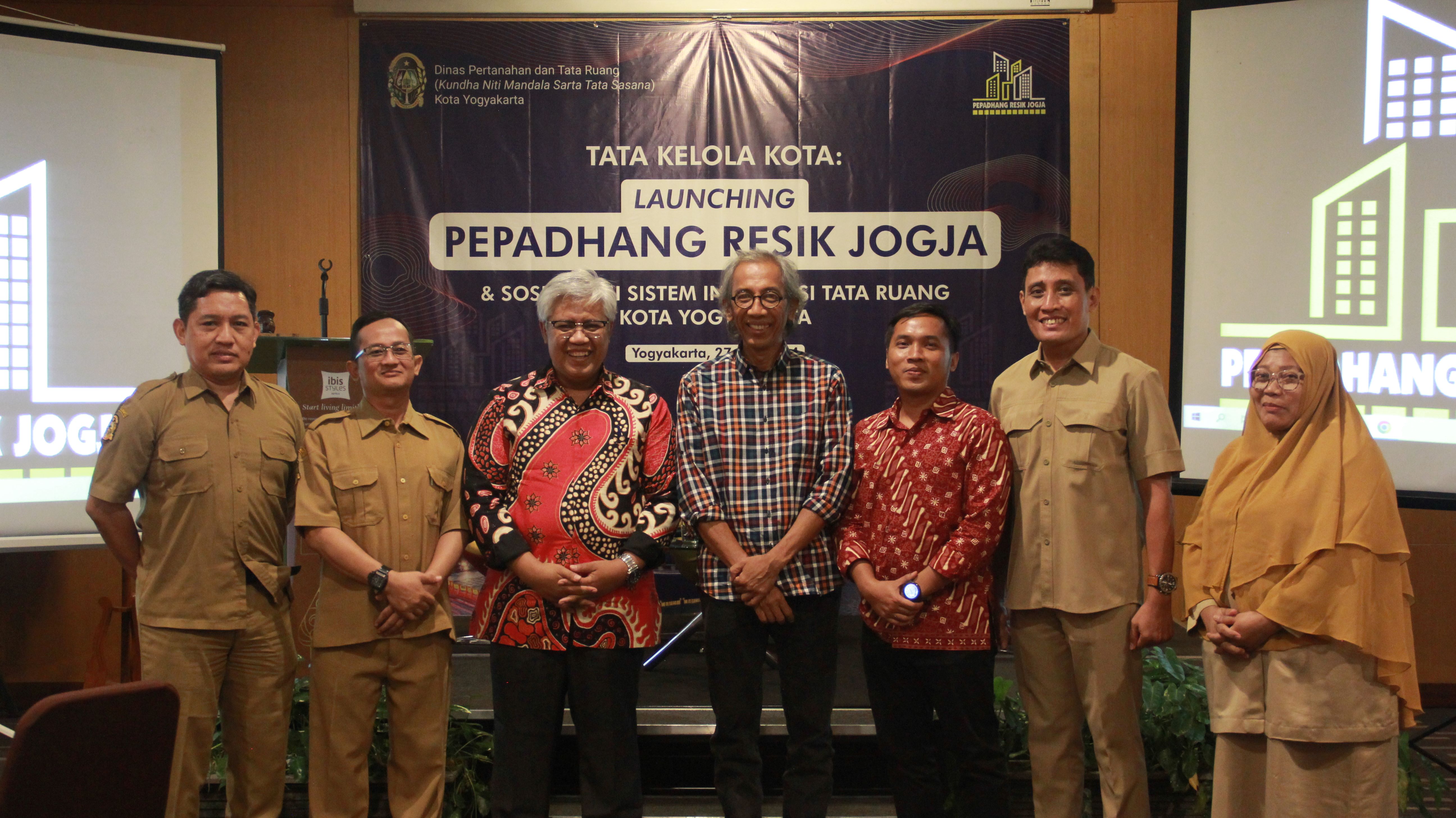 Tata Kelola Kota : Launching 
